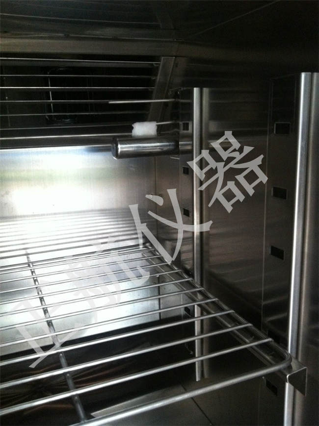 恒溫恒濕試驗箱內(nèi)部圖